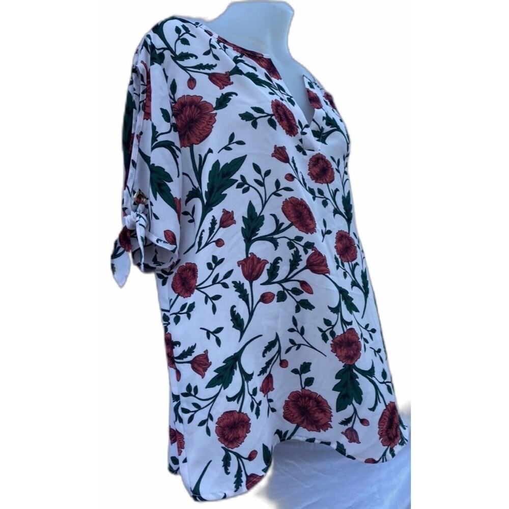 Ivanka Trump Top White Red Floral Small